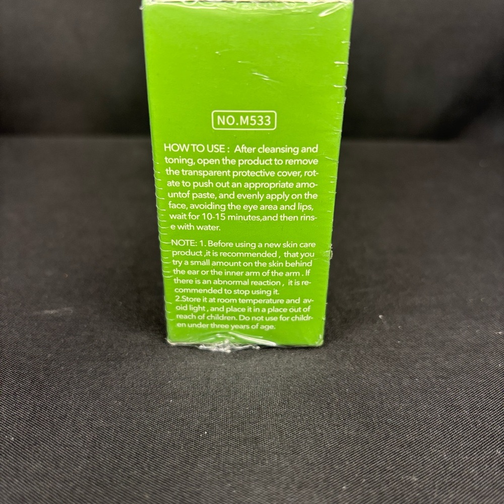 Green Mask Stick - Picture 5 of 6